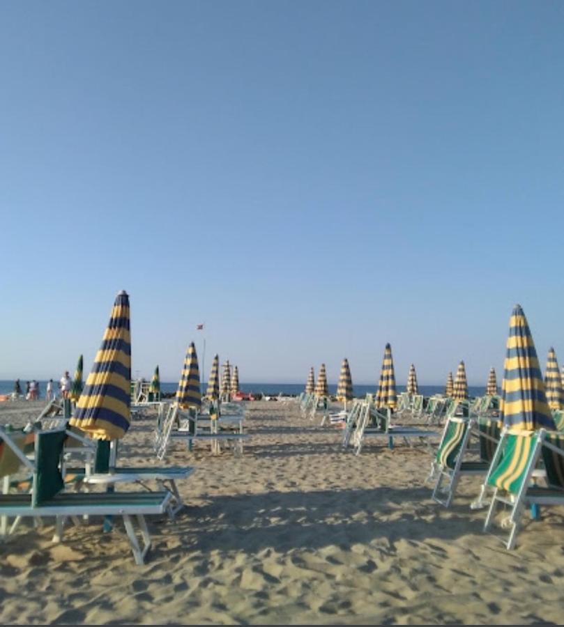 Hotel Sabbia D'Oro Rimini Exterior foto