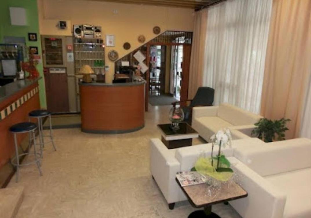 Hotel Sabbia D'Oro Rimini Exterior foto